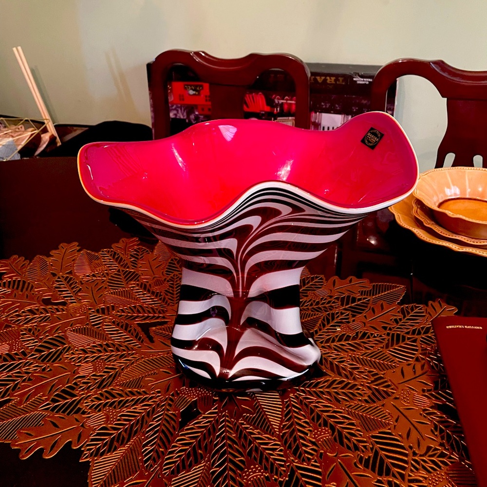 Hand made Makora vase